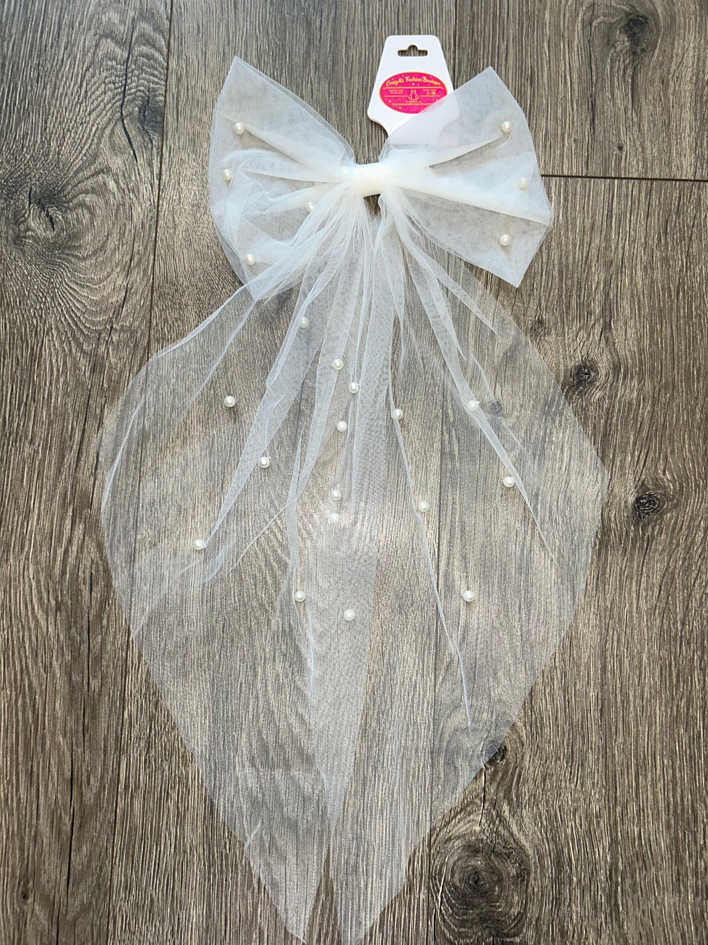 Pearled Clip In Bow