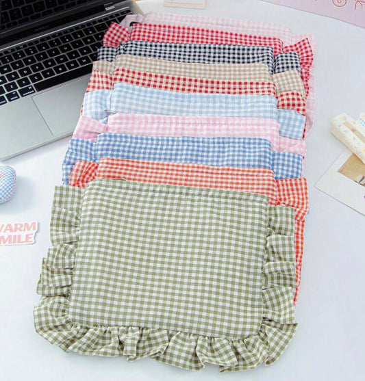 Plaid Ruffled Travel Pouch