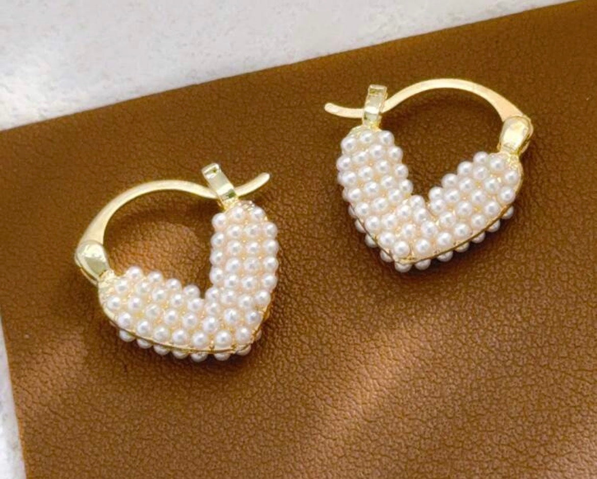Pearl Heart Clasp Earrings