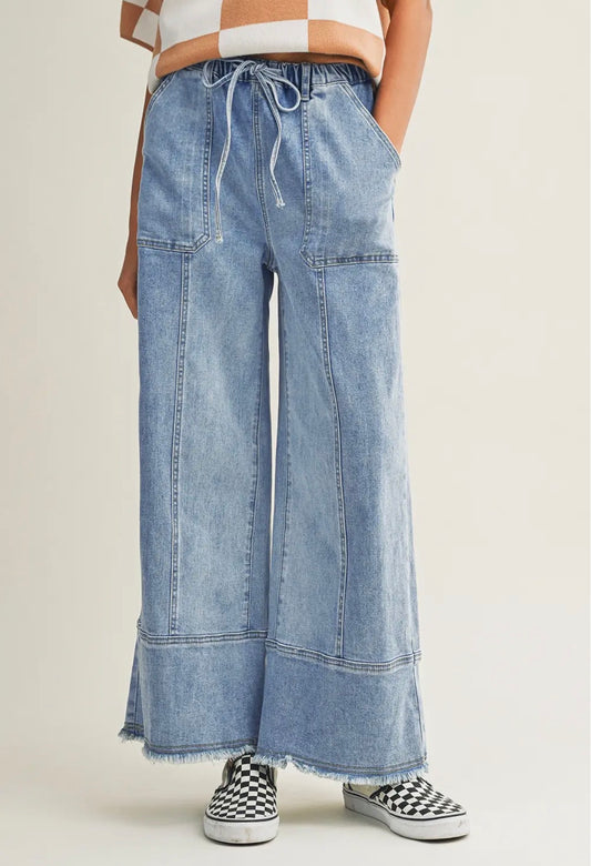 Drawstring Wide Leg And Raw Hem Denim Pants