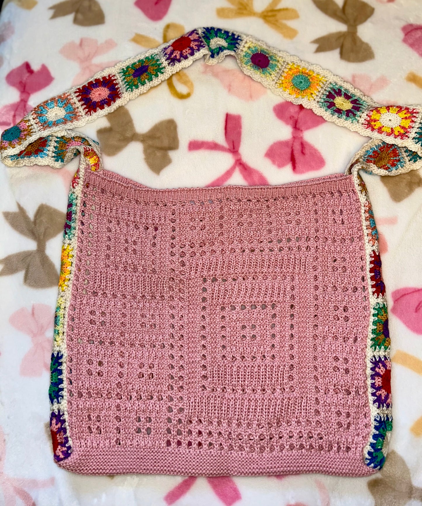 Knitted Flower Crossbody Bag